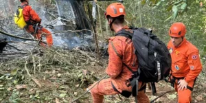 Quatro vítimas fatais em queda de helicóptero no Rio de Janeiro