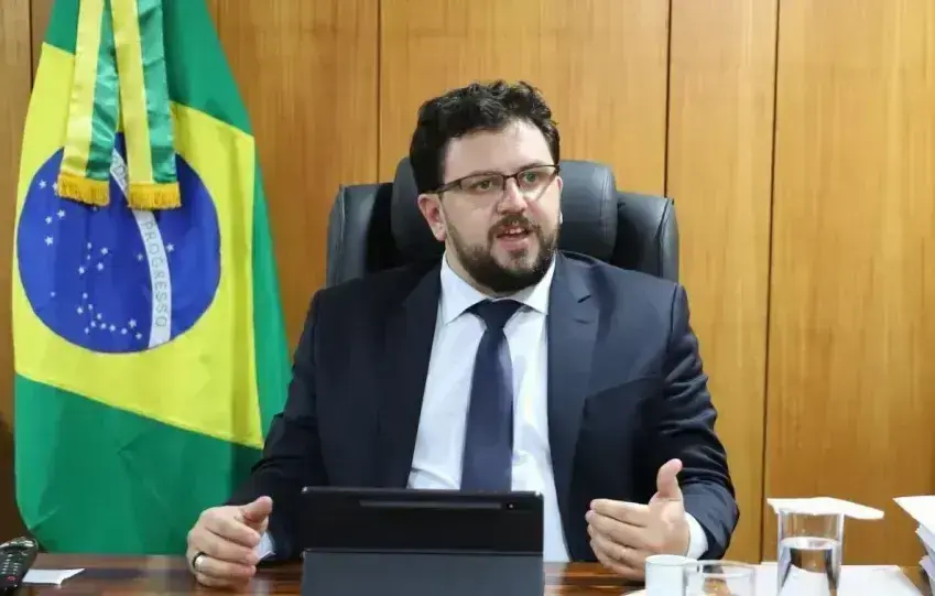 Senador Rogério Marinho solicita quebra de sigilo de ex-chefe de gabinete de Lula