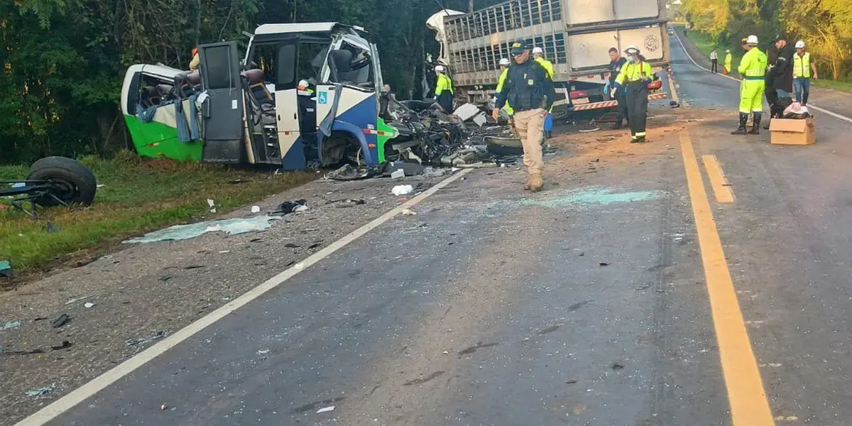 Tragédia nas estradas: 23 vítimas em acidente no Paraná