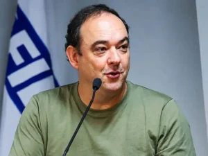 A importância de agir em vez de apenas falar na política