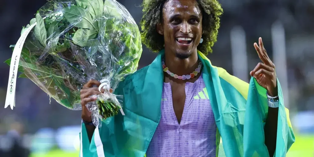 Alison dos Santos conquista terceiro título da Liga Diamante nos 400m Alison dos Santos conquista terceiro título da Liga Diamante nos 400m