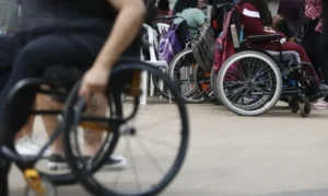 Câmara de Itabira aprova projeto que amplia validade do Passe Livre para deficientes