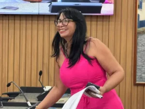 Dulce Citi confirma volta à Câmara de Itabira e mira presidência Dulce Citi confirma volta à Câmara de Itabira e mira presidência