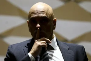 Fachin decide data para julgamento do relatório da PF sobre Moraes