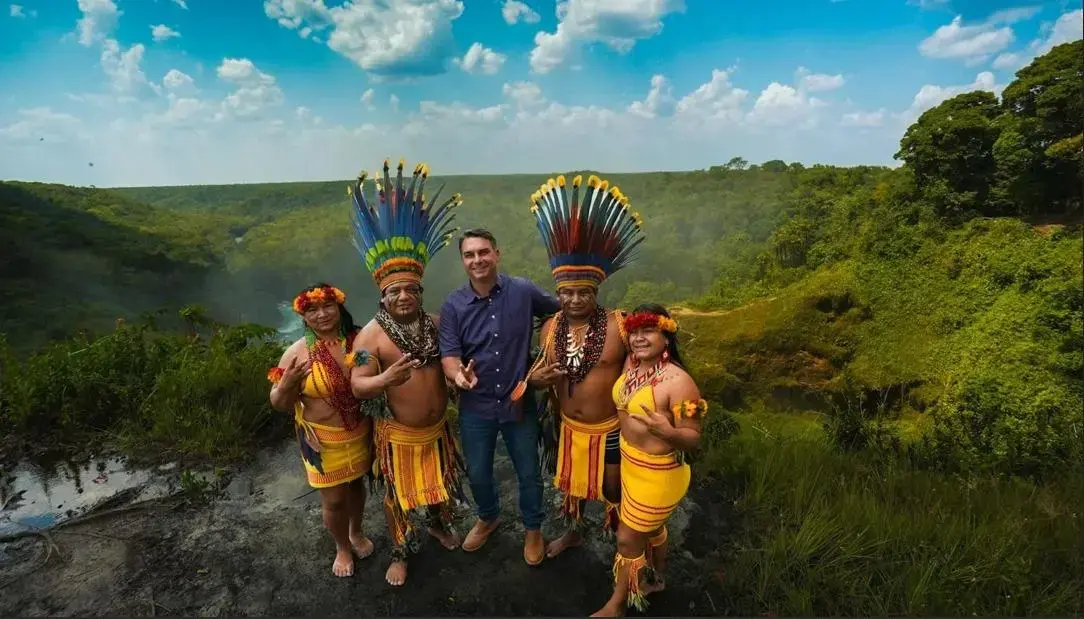 Flávio Bolsonaro: Nova fase política e suas implicações
