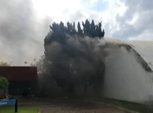 Incêndio no Hospital Sarah Kubitschek: Chamas controladas sem feridos