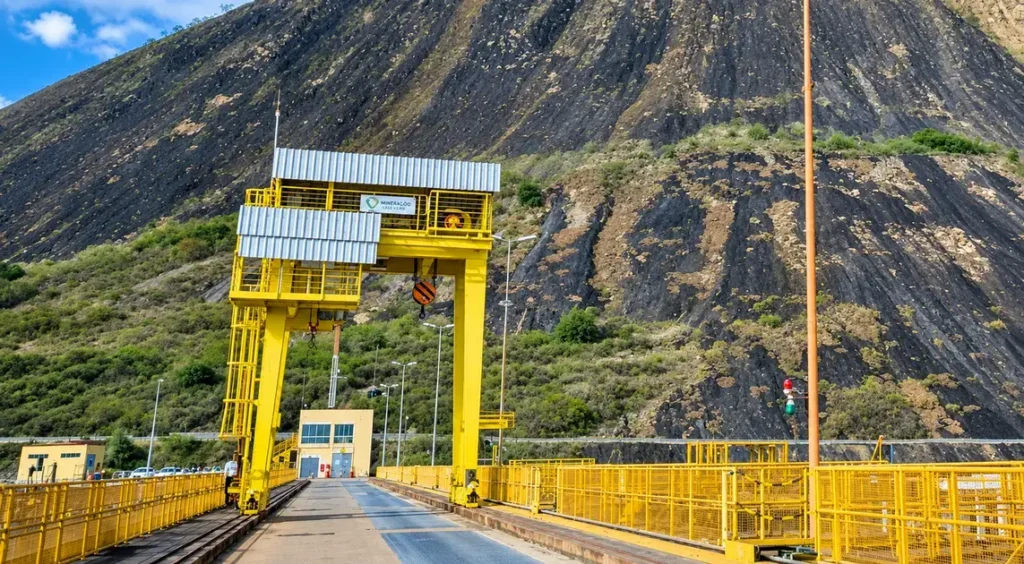Interdição parcial do trânsito na barragem da Usina Hidrelétrica de Aimorés entre 28 de setembro e 2 de outubro