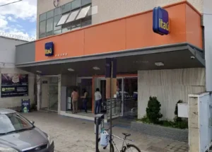 Itaú fecha agência em João Monlevade: Impacto nos serviços financeiros