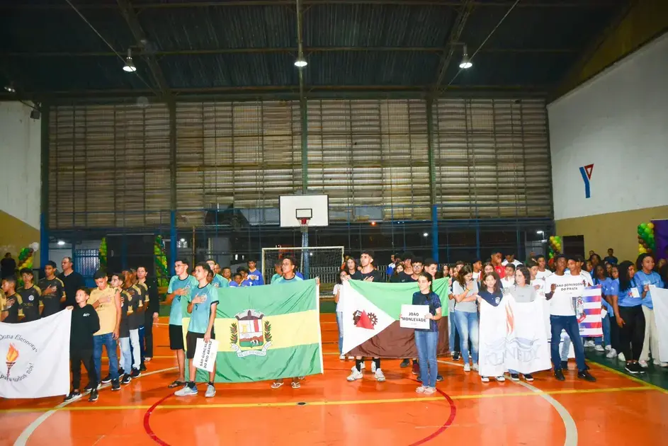 Mais de 500 alunos participam dos Jogos Estudantis em Monlevade Mais de 500 alunos participam dos Jogos Estudantis em Monlevade