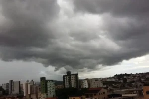 Previsão do fim de semana: sol e chuva fraca em Minas Gerais