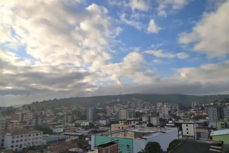 Sábado em Minas Gerais: Temperaturas Altas e Possível Chuva em BH, Itabira e João Monlevade
