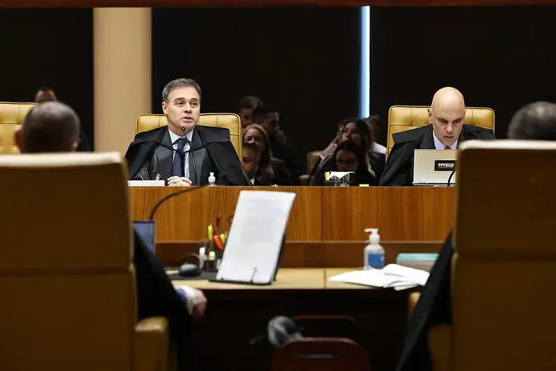 STF enfrenta crise e o que isso significa para o Brasil STF enfrenta crise e o que isso significa para o Brasil