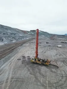 Anglo American implementa frota de perfuratrizes autônomas em Minas Gerais