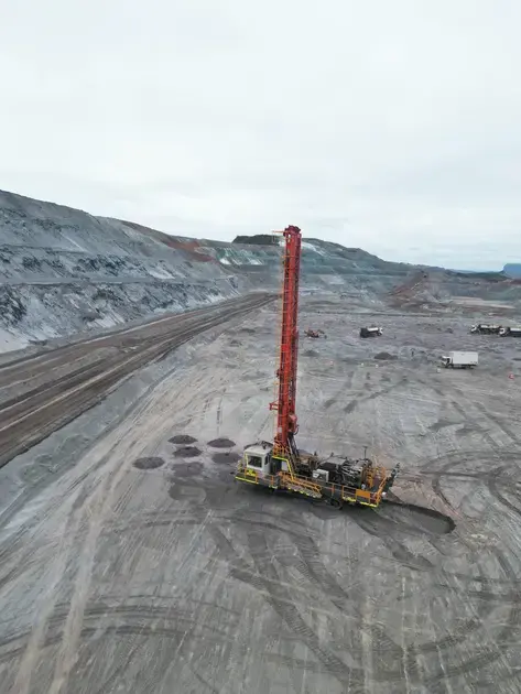 Anglo American implementa frota de perfuratrizes autônomas em Minas Gerais