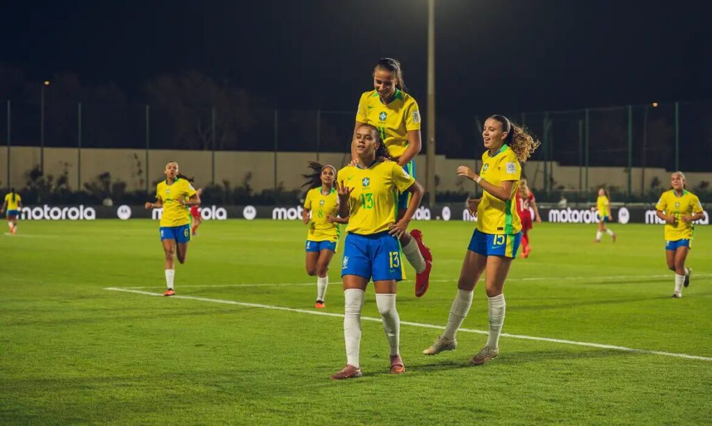 Brasil bate Polônia nos pênaltis e avança no Mundial Sub-17 Feminino
