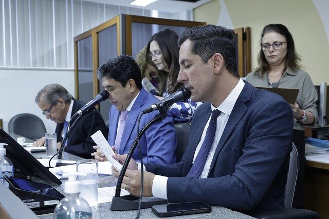 Comissão avaliza projeto sobre financiamento de serviços prestados pelo SUS