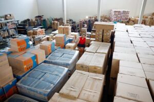 Comissão verifica má distribuição de equipamentos e materiais escolares