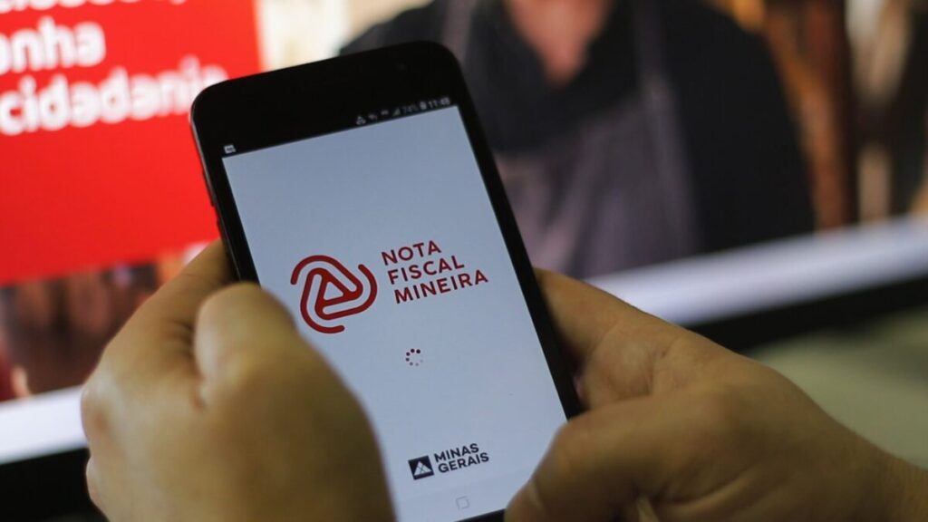 Consumidor de Belo Horizonte ganha R$ 50 mil no sorteio número 100 da Nota Fiscal Mineira
