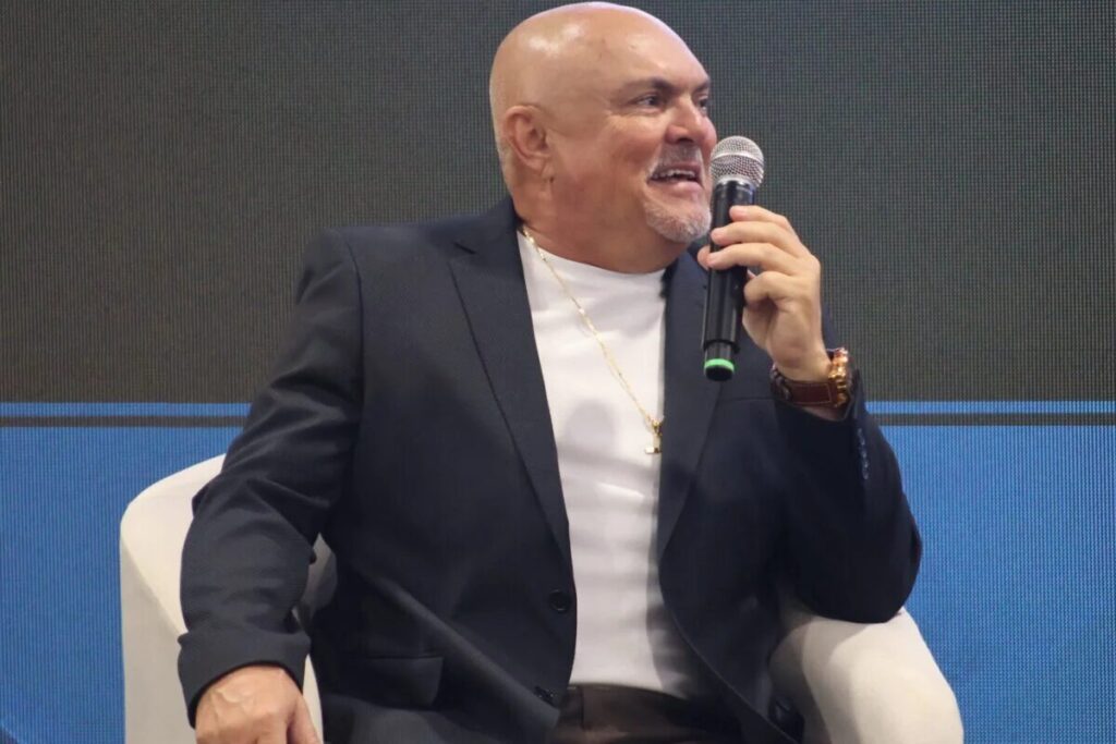 De vendedor a empresário: Emerson Barbosa compartilha trajetória empresarial durante o Best Business Performance em Itabira