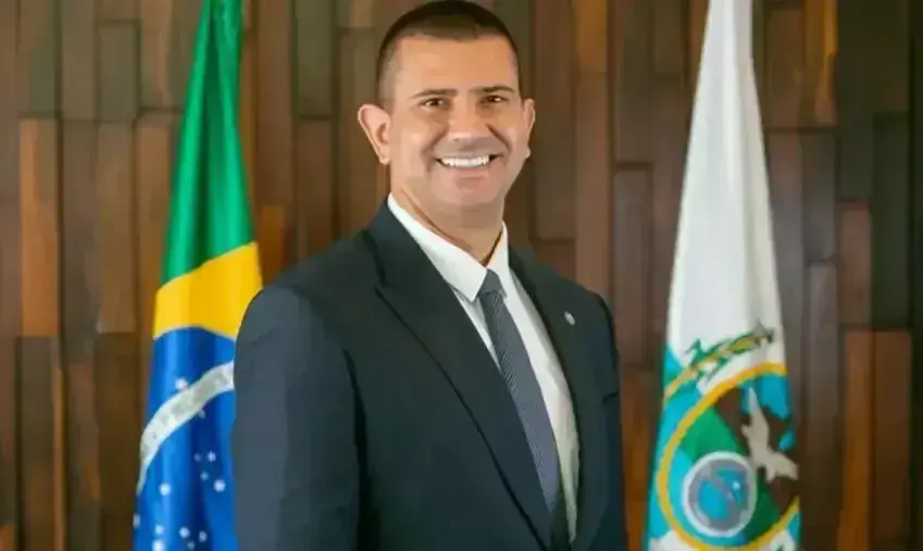 Douglas Ruas é o novo governador do Rio de Janeiro, com vitória confirmada Douglas Ruas é o novo governador do Rio de Janeiro, com vitória confirmada