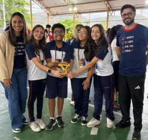 Estudantes de Itabira garantem participação na etapa nacional de robótica