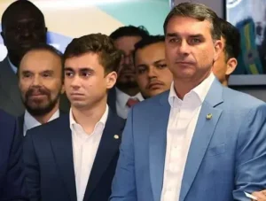 Flávio Bolsonaro prioriza apoio a Nikolas Ferreira em ato final de campanha