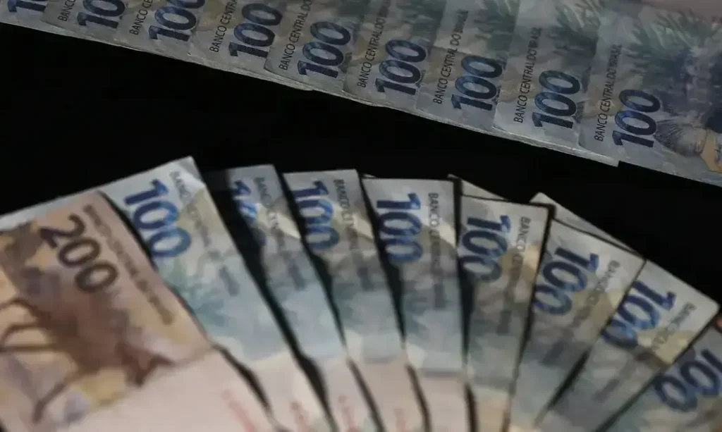 Governo Lula encerra mandato com dívida pública histórica de R$ 8,5 trilhões Governo Lula encerra mandato com dívida pública histórica de R$ 8,5 trilhões
