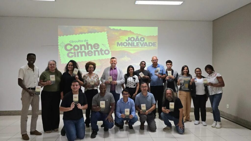 João Monlevade ganha folder turístico com principais atrativos da cidade