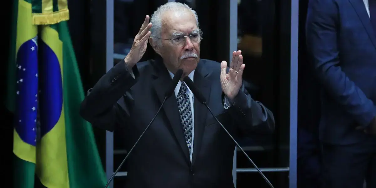 José Sarney é internado em UTI após cirurgia abdominal no Maranhão