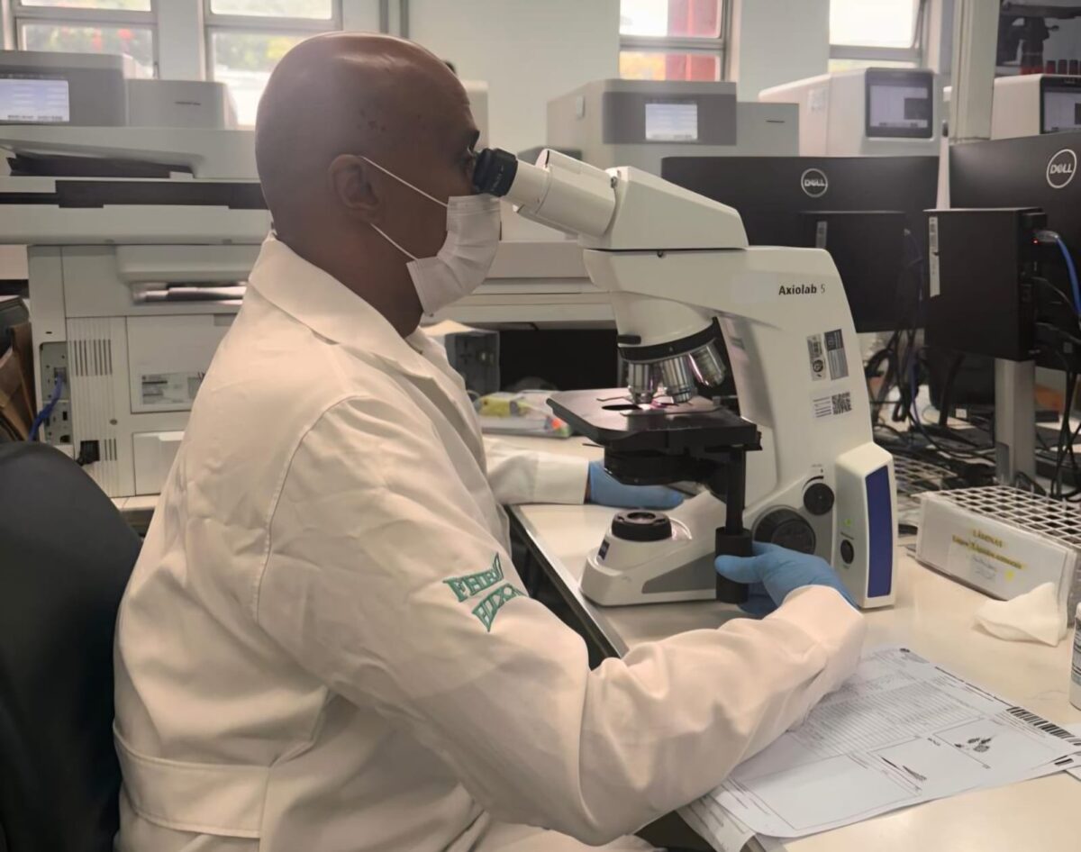Laboratório do Hospital João XXIII celebra certificação da ISO 9001 pela 12ª vez consecutiva