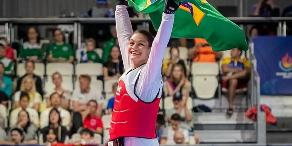Maria Clara Pacheco conquista ouro na 3ª etapa do Grand Prix de Taekwondo