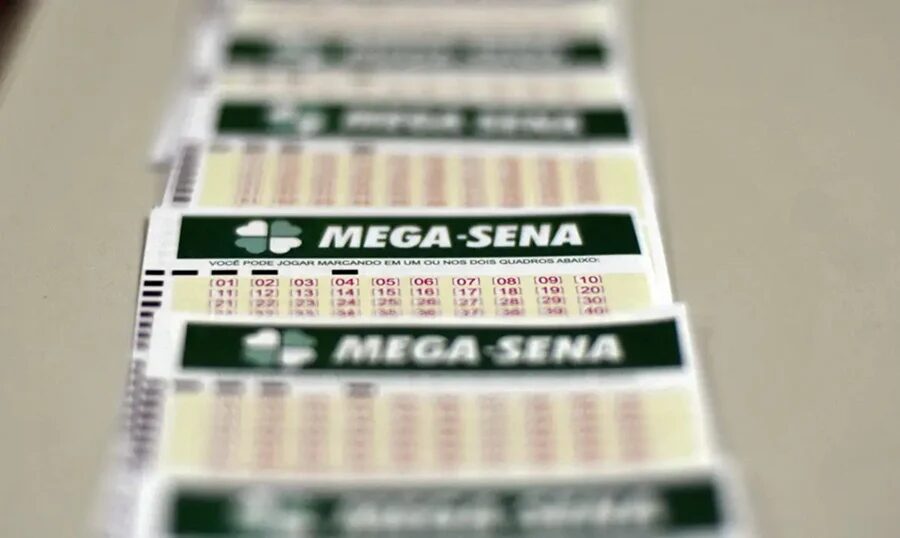Mega-Sena não tem acertador e prêmio vai a R$ 200 milhões; confira as dezenas sorteadas