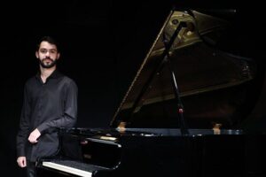 Mês de outubro finaliza com atrações culturais na ALMG Mês de outubro finaliza com atrações culturais na ALMG