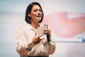 Michelle opta por deixar Belo Horizonte fora de sua campanha Michelle opta por deixar Belo Horizonte fora de sua campanha