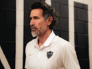 Nova vitória consolida o trabalho de Eduardo Domínguez como o melhor do futebol brasileiro