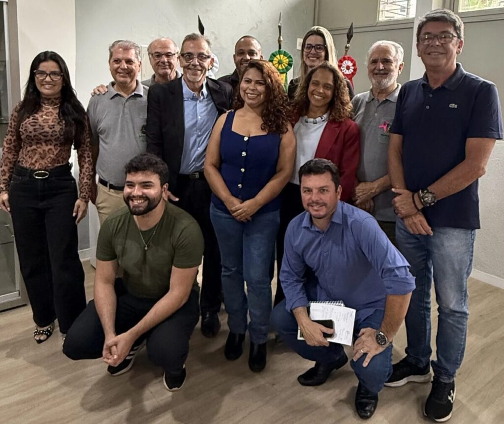 Prefeitura de Monlevade assina ordem de serviço para reformar pista de caminhada da Castelo Branco