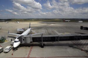 Procon Assembleia alerta sobre mudanças em regras para aviação civil