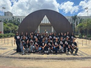 São Gonçalo do Rio Abaixo: alunos do Parlamento Jovem visitam a Assembleia Legislativa de Minas Gerais