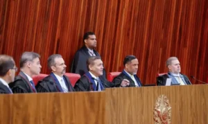 TSE anula votos de Garotinho e garante vitória de Ruas no primeiro turno