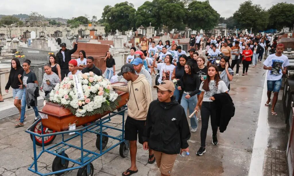Um ano depois, mortes da Operação Contenção ainda são investigadas